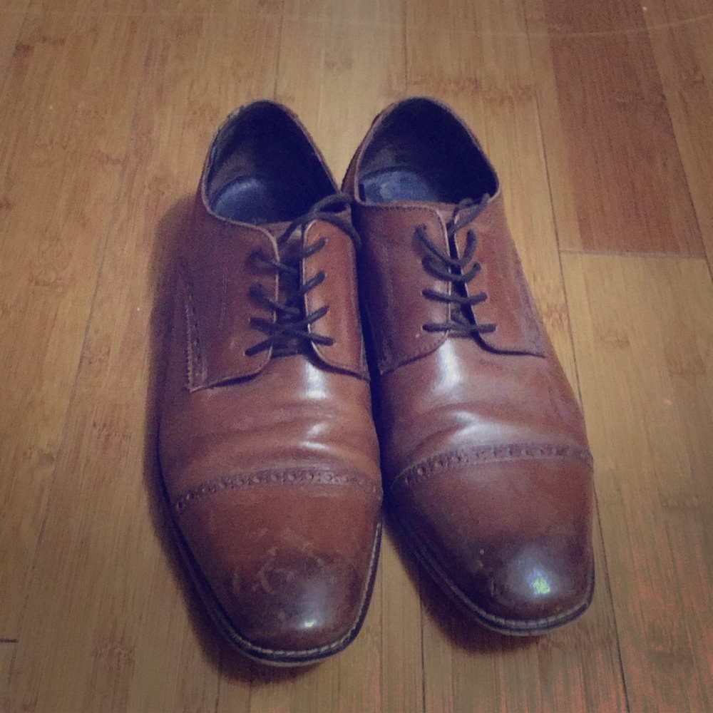 Brown shoes l!